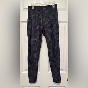 Uniqlo Black/Grey Airism Leggings Small